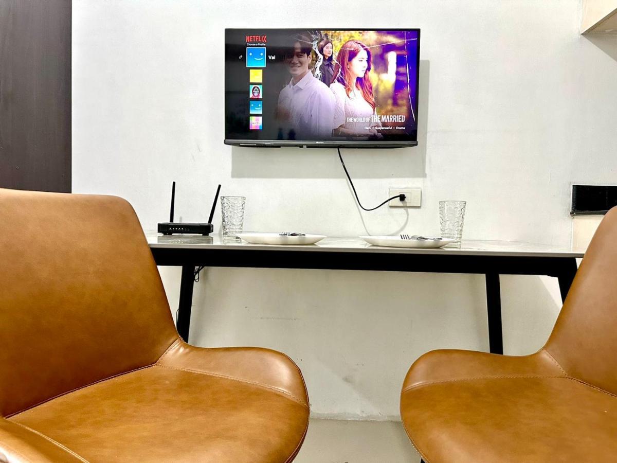 פאסאי Sea 2-Br Unit With Free Parking Near Mall Of Asia מראה חיצוני תמונה